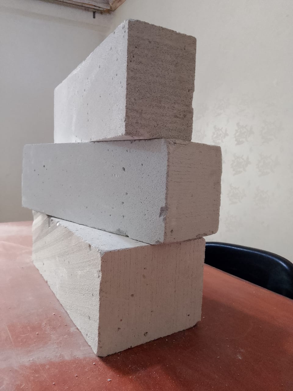 طوب ابيض رغوي وخفيف رقم واحد