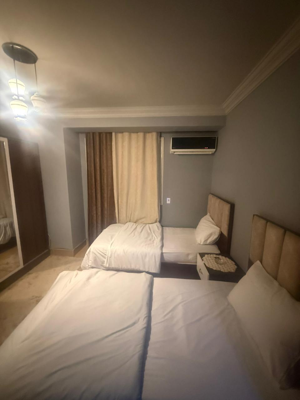 شقه فندقيه راقيه مفروشه للايجار اليومي و الشهري بالمهندسين