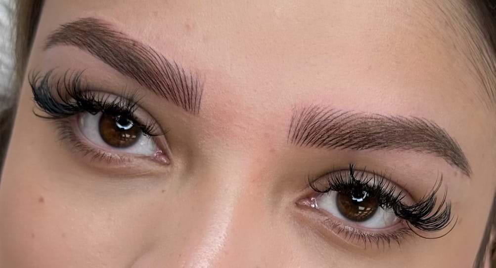 Microblading at HDS
