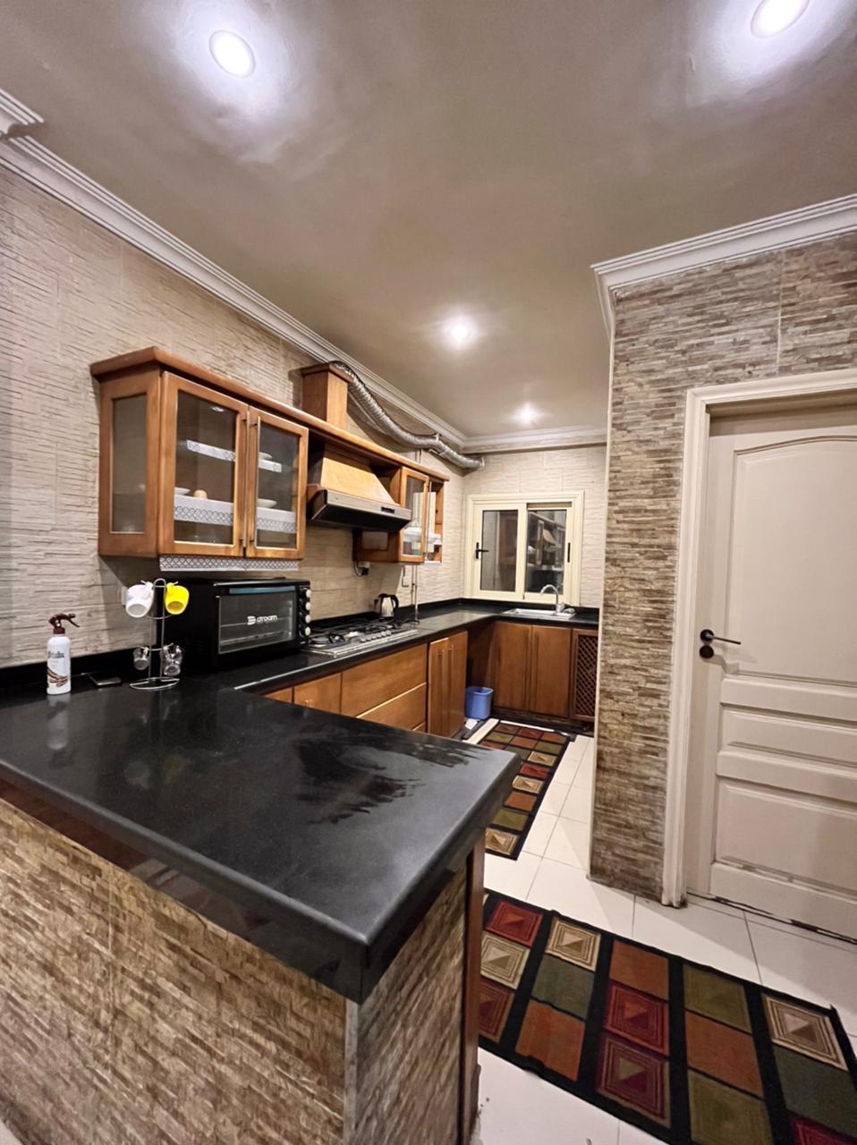 من المالك مباشرة بدون عمولة ستوديو فخم للايجار اليومى والشهرى بالمهندسين موقع راقى جدا مشتل العلمين