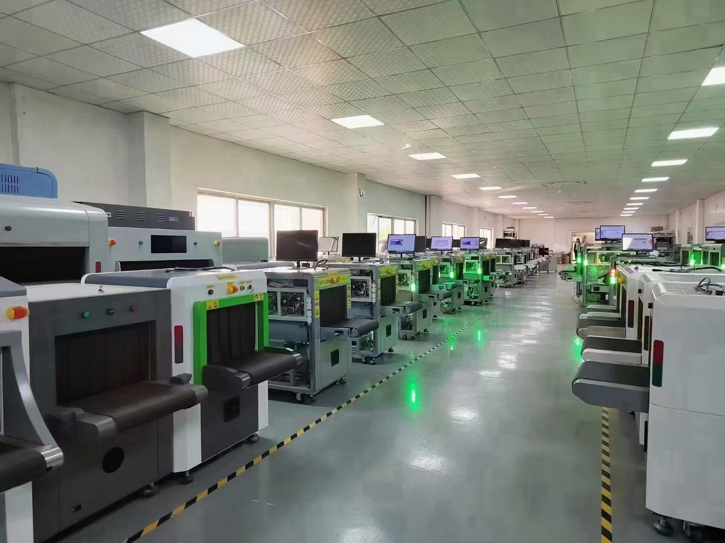 جهاز تفتيش الحقائب X-RAY بوابات امتعة بوابات تفتيش امنية فحص الشنط