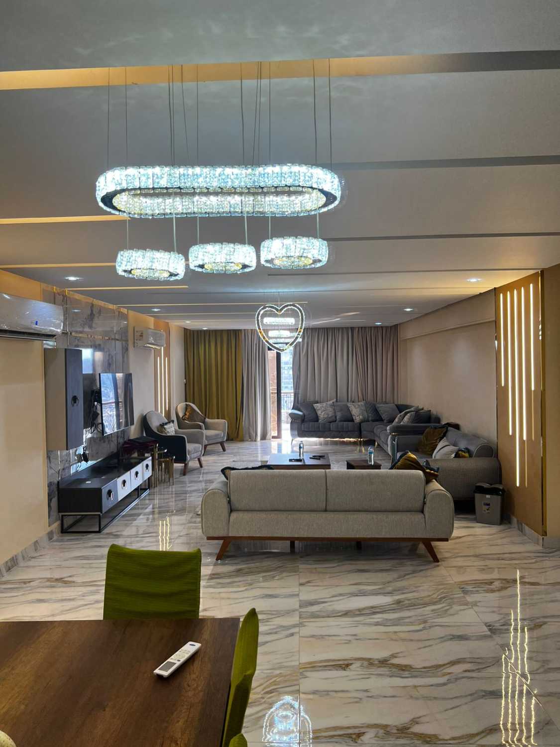 استاجر الان ارقي الشقق الفندقيه في جامعه الدول بالمهندسين