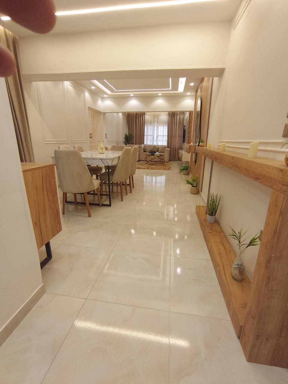 شقه في المهندسين للايجار